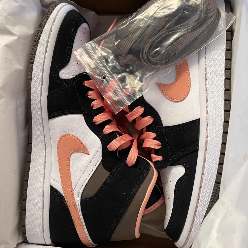 Air Jordan 1